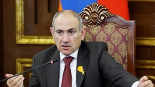 Azərbaycanla bağladığımız müharibənin qapılarını açmağa çalışırlar - Paşinyan 