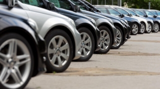 Rusiyaya qarşı sanksiya Azərbaycana avtomobil idxalına necə təsir edəcək? 