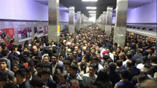 Metroda problem yarandı - YENİLƏNİB