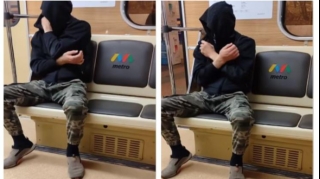 Bakı metrosunda sərnişindən qəribə hərəkətlər - VİDEO 