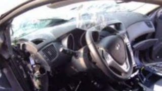 “Lexus” “Toyoto Prius”la toqquşdu  - VİDEO