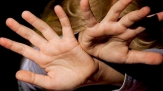 Daşkəsəndə qadın qonşusu tərəfindən döyüldü 