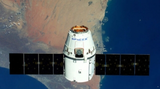“SpaceX” gizli missiya üçün hərbi peykləri orbitə çıxaracaq 