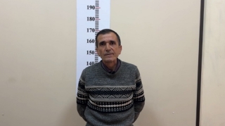 Gəncədə ictimai nəqliyyatda cibgirlikdə şübhəli bilinən şəxs saxlanılıb  - FOTO