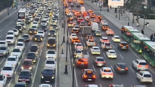 Paytaxtın 22 istiqamətində tıxac var - SİYAHI 