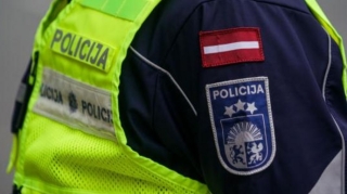 Latviya sərxoş sürücülərin avtomobillərini Ukraynaya vermək qərarına gəlib 