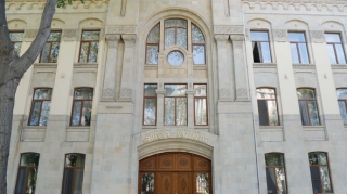 Səhiyyə Nazirliyi:  "Koronavirusun yeni ştamı ağır xəstəliyə səbəb olmur"