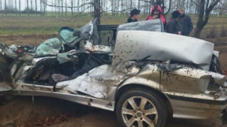 Ağcabədidə traktor "BMW" ilə toqquşub, iki nəfər ölüb  - FOTO - VİDEO