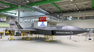  “Bayraktar Kızılelma” ilk uçusunu həyata keçirdi