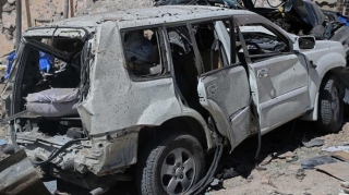 Somalidə hökumət üzvlərinin olduğu avtomobil karvanına hücum olub