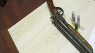 Gəncə sakinlərindən silah və narkotik götürülüb   - FOTO