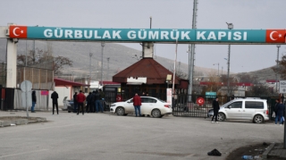 Türkiyə iki ölkə ilə sərhədlərini açdı