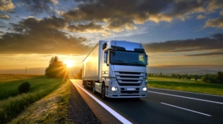 Баку приостанавливает грузовое сообщение с Ираном - После атаки дронов 