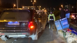 Bakıda “Range Rover” qəzaya uğrayıb - FOTO - VİDEO 