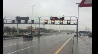 Введено ограничение скорости на основных автомагистралях Баку