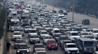 Karantin rejiminin yenidən sərtləşdirilməsi Bakı-Sumqayıt yolunun açılmasına mane olacaqmı? - RƏSMİ 