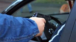 В Билясуварском районе мужчина выстрелил в родственника из ружья 