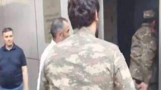 Bakıda qazilər etiraza başlayıb yolu bağladılar - RƏSMİ