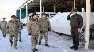 Müdafiə nazirinin müavinləri Kəlbəcərdə döyüş mövqelərində olublar – FOTO - VİDEO 