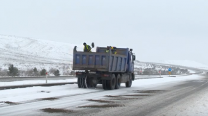 Yollardakı vəziyyətlə bağlı açıqlama - Gecədən səhərəcən iş aparılıb - VİDEO