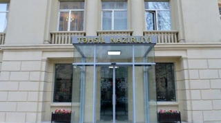 Dərslikdə erməni bayrağının rənglərinin olması iddiasına dair Təhsil Nazirliyindən açıqlama 