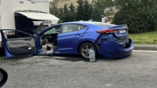 Binəqədidə dəhşətli qəza:  Avtomobillə avtobus toqquşdu - FOTO  - YENİLƏNİB