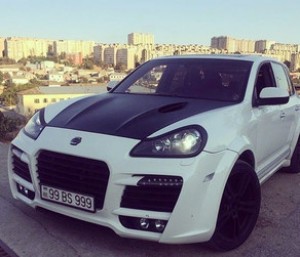 Məhkəmə “Porsche” ilə qadını öldürən yeniyetmə haqda qərar verdi