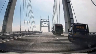 Körpüdə ağır yol qəzası; 3 maşın bir-birinə çırpıldı - VİDEO 