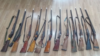 Neftçala sakinlərindən qanunsuz saxlanılan odlu silahlar aşkarlanıb - FOTO 