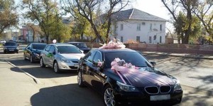 Toy karvanını avtoşouya çevirdilər - VİDEO