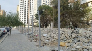 Bakının mərkəzində söküntü işləri aparılır   - VİDEO