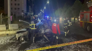 Avtomobildə diri-diri yandılar: 3 ölü 