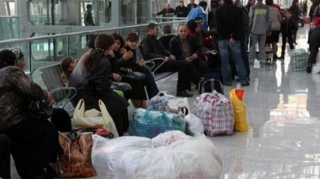 Rusiyada miqrantların vəziyyəti daha da çətinləşir:  Sürücülük etməyə, pul köçürməyə qadağalar gəlir 