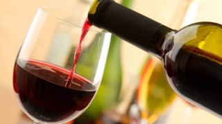 Bu şərabların reklamı qadağan edilir 