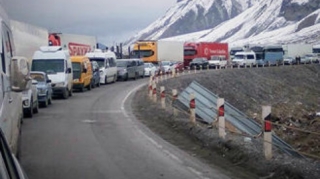 Rusiya ilə Ermənistanı birləşdirən yol yenə bağlandı 