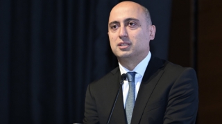 Nazir onu rəhbər təyin etdi - FOTO 