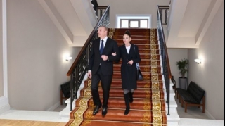 Ильхам Алиев и Мехрибан Алиева ознакомились с условиями в Детско-юношеском центре развития в Баку  - ФОТО - ВИДЕО