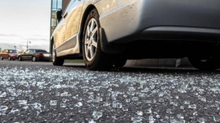 Belqradda azərbaycanlı qadını maşın vurdu, ayağı qopdu - FOTO 