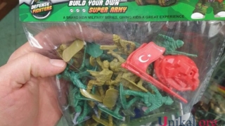İrəvan supermarketlərində türk ordusu təbliğ olunur - FOTO 