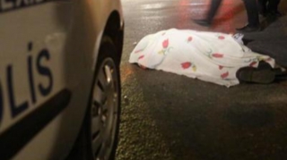 Yevlaxda yük maşını qadını vuraraq öldürdü 