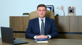 TƏBİB-ə rəhbərlik edən şəxs Oqtay Şirəliyevin köməkçisi olub 