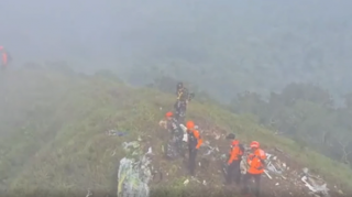 İtkin düşmüş təyyarənin qalıqları tapıldı - FOTOLAR 