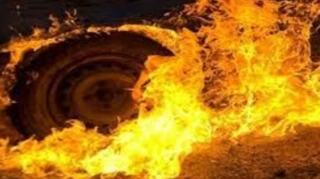 Sumqayıtda “Hyundai” yandı