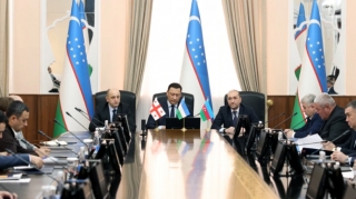 Обсуждены возможности роста перевозок по Среднему коридору с узбекскими грузоотправителями - ФОТО