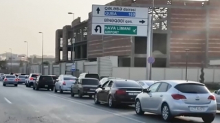 Sentyabrda Bakı yollarındakı xaosu təsəvvür etmək çətin deyil... - VİDEO