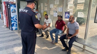 Polis Siyəzəndə reyd keçirdi: maska taxmayanlar cərimələndi - FOTO 