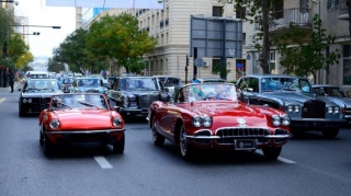 AAF "Sürətin evolyusiyası"nda klassik avtomobilləri təqdim etdi 