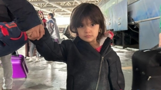 Türkiyədən təxliyə edilən avtobus Bakıya çatdı 