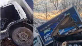Авария в Физули:  грузовик опрокинулся на легковой автомобиль  - ВИДЕО