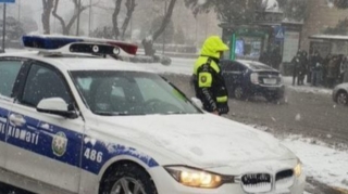 Дорожная полиция обратилась к водителям в связи с фактической погодой